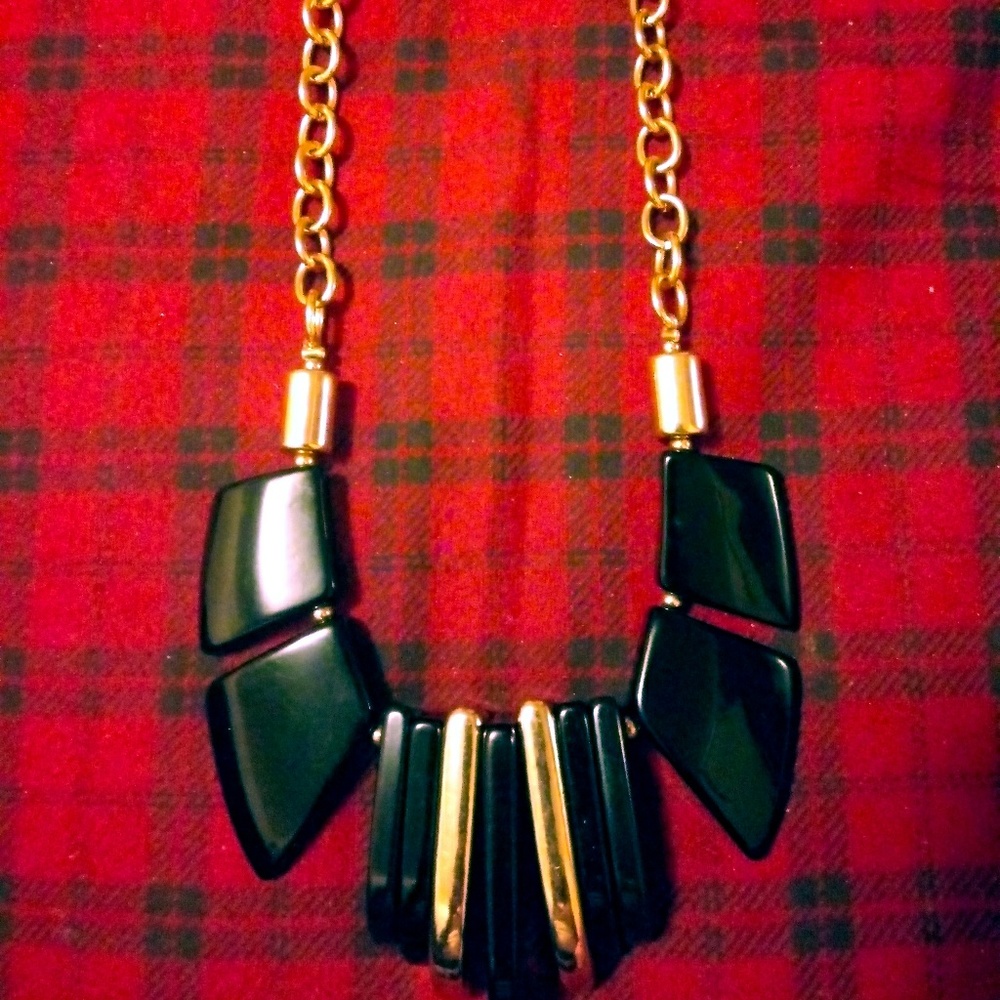 Vintage Lucite Neklace